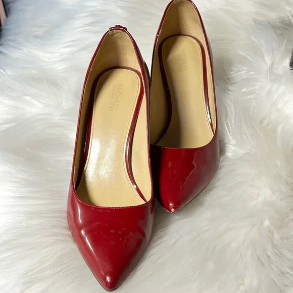 EUC Michael Kors Abbi Flex Pump in Maroon - Picture 5 of 8